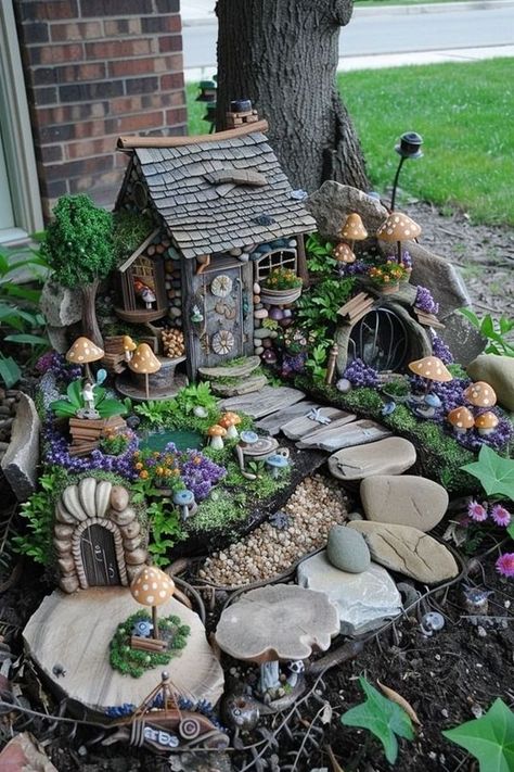 Bugs Hotel, Whimsical Garden Ideas, Fairy Garden Fountain, Space Fairy, Garden Corner Ideas, Miniature Garden Design, Whimsical Fairy Garden, Gnome Village, Garden Fairies Figurines