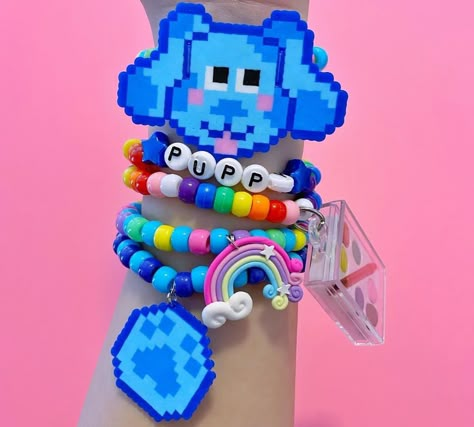 Blue Kidcore Outfit, Kidcore Perler Beads, Kandi Kid Outfit, Kandi Perler, Kandi Inspo, Diy Kandi Bracelets, Diy Kandi, Kandi Kid, Kandi Ideas