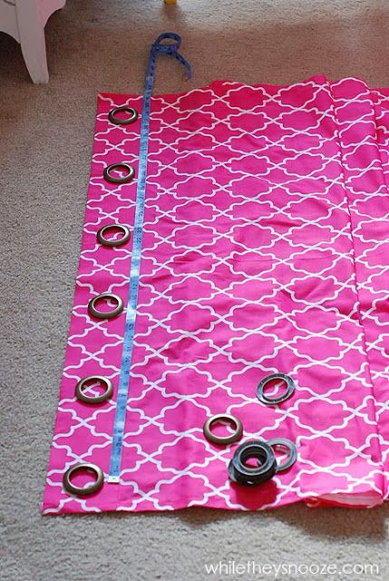 While They Snooze: How to Make Grommet Top Curtains Curtain Grommets Diy, How To Make Grommet Curtains, Diy Grommet Curtains, How To Put Grommets In Fabric, Grommet Curtain Hack, Diy Eyelet Curtains, Drapery Ideas, Curtains Diy, Plastic Curtains