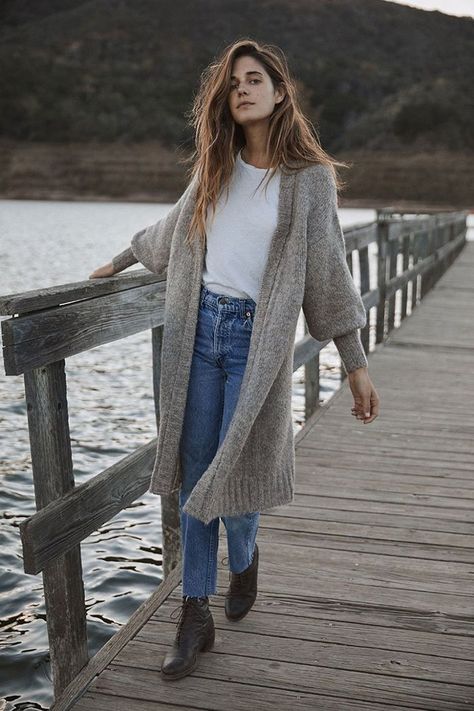 The Cozy New Sweaters You'll See on Every L.A. It Girl via @WhoWhatWearUK Long Coat Outfits, Christy Dawn, Gray Cardigan, Coat Outfits, Lifestyle Fashion, It Girl, Mode Inspiration, Oversized Sweater, Large Fashion