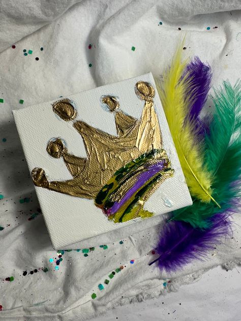 Glitter Canvas Art, Mardi Gras Art, Mardi Gras Crown, Mardi Gras Diy, Mardi Gras Throws, Angel Paintings, Mardi Gras Crafts, Crown Art, Louisiana Art