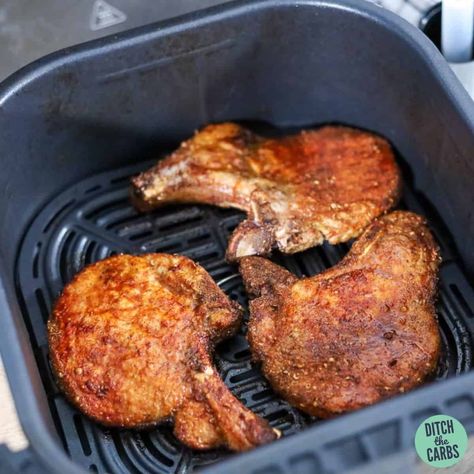 The only guide you'll ever need to learn how to cook any pork chop in an air fryer! #ketoporkchops #airfryer #ditchthecarbs How Long To Air Fry Bone In Pork Chops, Air Fryer Grilled Pork Chops, Pork Shop In Air Fryer, How To Cook Pork Chops In Air Fryer, Pork Chops In The Airfryer, Cooking Pork Chops In Air Fryer, Pork Hops In Airfryer, Pork Chops In Airfryer, How Long To Air Fry Pork Chops