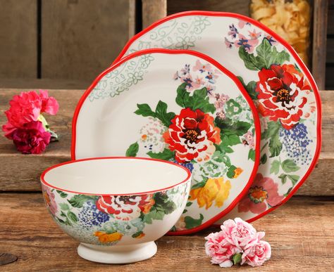 The Pioneer Woman 12-Piece Dinnerware Set, $25 at Walmart! - The Krazy Coupon Lady Pioneer Woman Dinner, Dinnerware Sets Walmart, Pioneer Woman Dishes, Pioneer Woman Kitchen, Casual Dinnerware, Clean Linen, Tiered Stand, Elegant Dinner, The Pioneer Woman