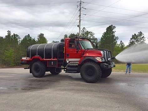 Scammell Trucks, Fire Trucks For Sale, Brush Truck, Volunteer Fire Department, Wildland Firefighting, Nurse Office, Antique Fire Trucks, Fire Chief, Hotshot Firefighters Wildland Firefighter