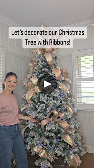 Ribbon On Trees Christmas, Christmas Tree Topper Ribbon, Christmas Flower Decorations, Ribbon Tree, Holiday Ribbon, Ribbon On Christmas Tree, Tree Service, Gold Ribbon, Christmas Ribbon