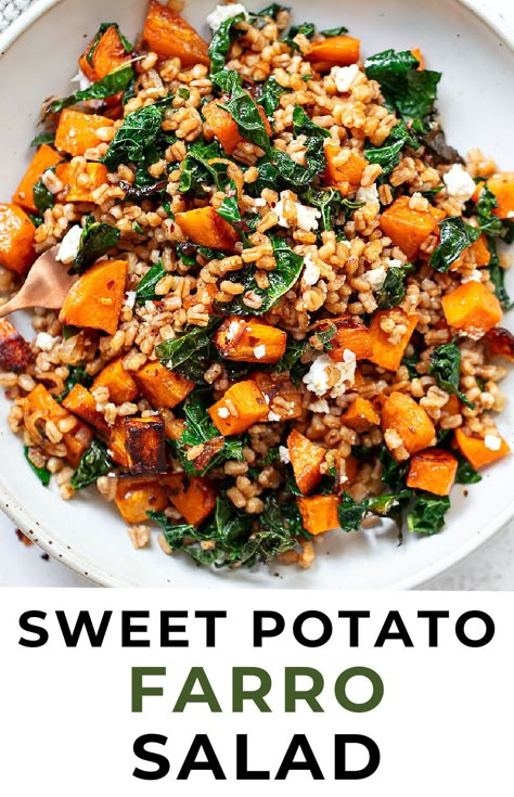 The best farro recipe for any day of the week! This hearty vegetarian salad is packed with roasted sweet potatoes, crispy kale leaves and feta cheese in a tangy-sweet balsamic vinaigrette. Kale And Sweet Potato Salad, Sweet Potato And Kale, Farro Salad Recipes, Lemon Tahini Sauce, Farro Recipes, Crispy Kale, Potatoes Crispy, Recipes By Ingredients, Sweet Potato Salad