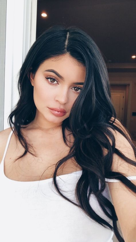 Kylie Jenna, Weave Body Wave, Style Kylie Jenner, Kylie Jenner Fotos, Body Wave Weave, Jenner Hair, Body Wave Hair Extensions, Kylie Jenner Hair, Looks Kylie Jenner