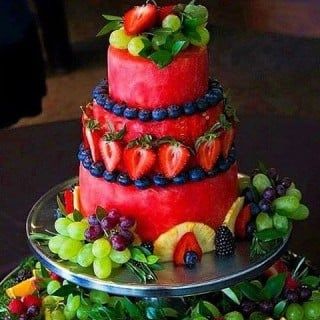 Watermelon Cakes, Cake With Fruit, Fruit Birthday Cake, Fresh Fruit Cake, Fruit Platters, Fruit Trays, Fruit Ideas, Fruit Birthday, Watermelon Cake