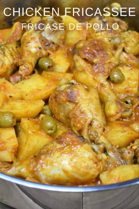 Chicken Drummies Recipes, Dark Meat Chicken, Instapot Recipes Chicken, Cuban Chicken, Stewed Chicken, Chicken Fricassee, Cuban Dishes, Chicken Recipes Boneless, Paleo Chicken Recipes