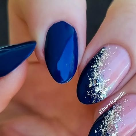 Navy Blue Pink Nails, Navy Blue And Gray Nails, Blush And Navy Nails, Hanukkah Nail Art, Nails For A Navy Blue Dress, Nails To Go With Blue Dress, Navy Blue Silver Nails, Navy And Silver Nails Design, Navy Pink Nails