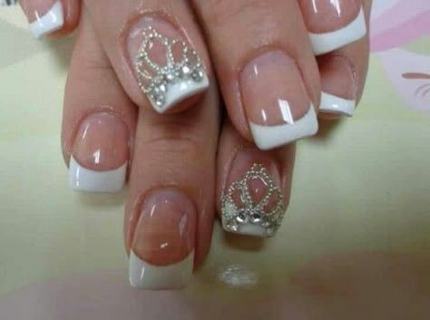 Crown design nails Nails With Crown, Tiara Nails, Princess Tips, Queen Tips, Crown Nails, Princess Nails, Princess Crowns, Tips Nails, I'm Crazy