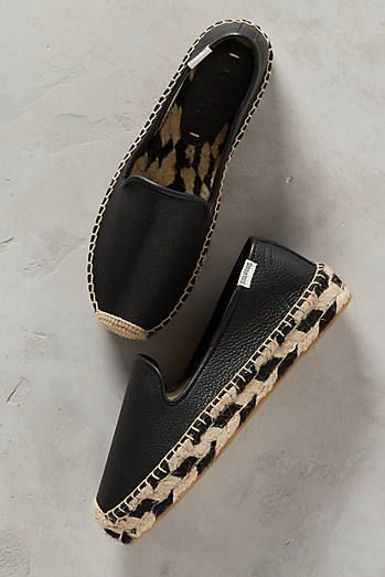 Trending Womens Shoes, Espadrilles Shoes, Shoe Wardrobe, Shoes Teen, Leather Espadrilles, Womens Shoes High Heels, Mode Inspo, Shoes Loafers, Pretty Shoes