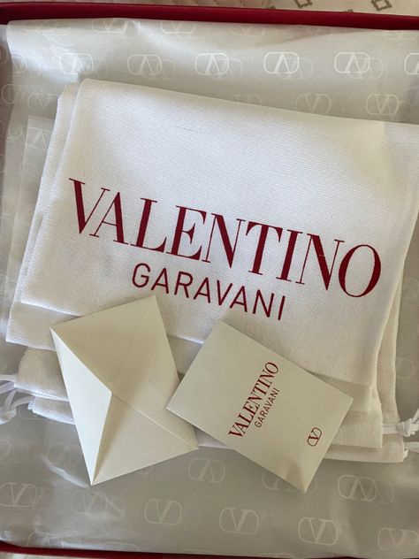 Valentino Logo Aesthetic, Valentino Store Aesthetic, Valentino Aesthetic Wallpaper, Brand Ambassador Aesthetic, Valentino Aesthetic, Valentino Store, White 2115, Reel Cover, Lux Fashion