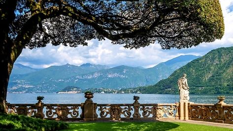 European Aesthetic Wallpaper Desktop, Desktop Wallpaper Photography, Italy Aesthetic Landscape, Notion Header, Greece Wallpaper, Project Aesthetic, Italian Wallpaper, Villa Del Balbianello, European Summer Aesthetic