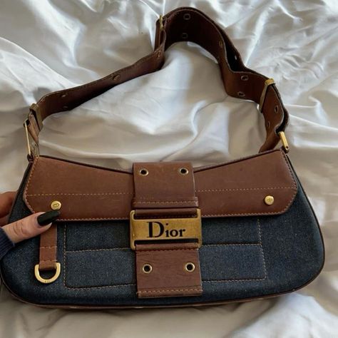 Vintage Designer Bags Aesthetic, Vintage Bags Aesthetic, Purses Aesthetic, Dior Vintage Bag, Vintage Dior Bag, Dior Purse, Vintage Designer Bags, Luxury Bags Collection, Girly Bags