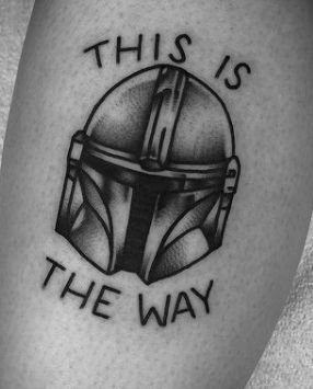 Best 76 The Mandalorian tattoos - NSF - Music Magazine Mandalorian Tattoos, Mandalorian Tattoo, Writer Tattoo, Helmet Tattoo, Flash Tattoo Designs, Star Wars Tattoo, Tattoo Apprentice, Pin Up Tattoos, Matching Tattoo