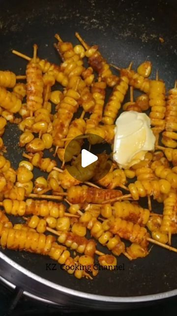 Corn Sticks Recipe, Bhutta Recipe, Corn Boil, Boil Sweet Corn, Sweet Corn Recipes, Crispy Corn, Easy Corn, How To Make Corn, Boiled Corn