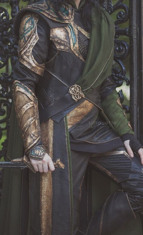 Loki Costume, Loki Wallpaper, Loki Aesthetic, Loki Cosplay, Loki Art, Loki Avengers, Loki God Of Mischief, Lady Loki, Marvel Loki