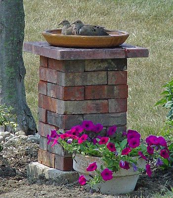 Antique Brick Project Ideas | Brick DIY Projects Leftover Bricks, Brick Planter, Concrete Bird Bath, Brick Projects, Antique Brick, Diy Bird Bath, Bricks Diy, Bird Bath Garden, Front Yards