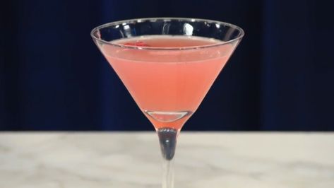 How to make a pumptini Pumptini Cocktail, Tom Schwartz, Vanderpump Rules, Cocktail Recipes Easy, Infamous, Drink Recipes, Cocktail Recipes