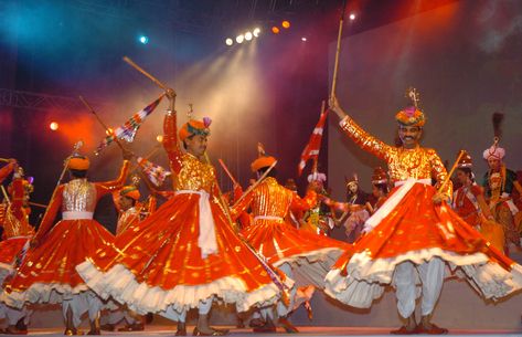 Relive Rajasthan on this ‘Rajasthan Diwas’ Rajasthan diwas is celebrated on every 30th March with great zeal and enthusiasm. #Rajasthan #RajasthanDivas #OhMyIndia Rajasthan Desert, Dance Of India, Mount Abu, Desert Safari, States Of India, Golden Triangle, Traditional Dance, Jaisalmer, India Tour