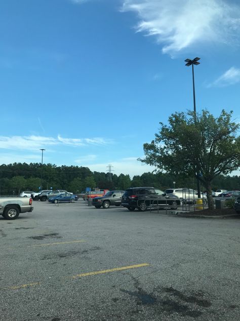 walmart sky pic walmart clear sky picture trees in sky picture parking lot picture sky picture with cars Walmart Parking Lot, Sky Pic, Good Morning Breakfast, Picture Tree, Sky Pictures, Picture Day, Morning Breakfast, Clear Sky, Day And Time