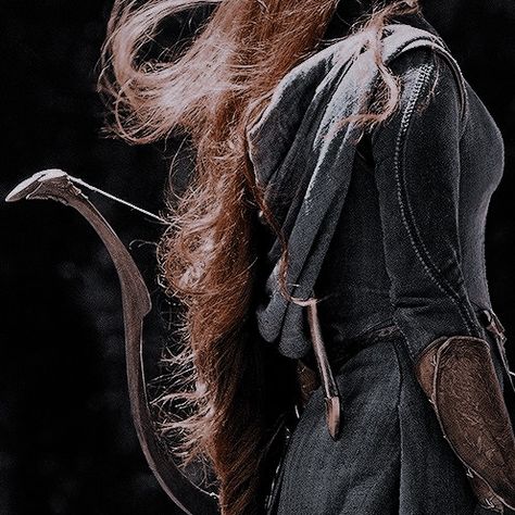 Spring Court Aesthetic, Feyre Archeron Aesthetic, Elf Forest, Court Aesthetic, Elf Aesthetic, Elf Rogue, Legolas And Tauriel, Feyre Archeron, Spring Court