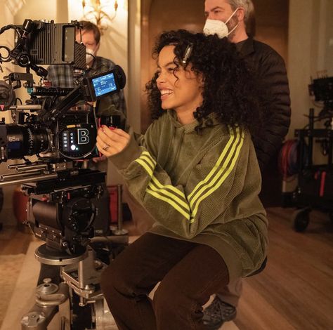 Female Film Director Aesthetic, Photographer Career Aesthetic, Black Women Directors, Journalism Degree Aesthetic, Film Critic Aesthetic, Film Degree Aesthetic, Film Writing Aesthetic, Women In Film Production, Animation Career Aesthetic