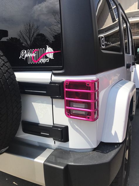 Two Door Jeep Wrangler Accessories, Hot Pink Jeep Wrangler Accessories, White Jeep Wrangler Purple Accents, Hot Pink Jeep Accessories, Jeep Wrangler Accessories Interiors, Jeep Wrangler Accessories For Women, Cool Jeeps Wrangler, Pink Jeep Accessories, Jeep Wrangler Girly