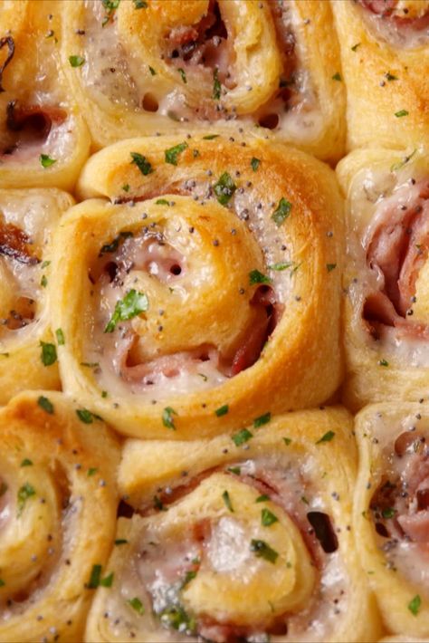 Ham & Cheese PinwheelsDelish Ham And Cheese Pinwheels, Pillsbury Crescent, Cheese Pinwheels, Pinwheel Appetizers, Crescent Recipes, Leftover Ham Recipes, Dinner Snacks, Pinwheel Recipes, Crescent Roll Recipes