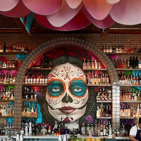 Mexican Restaurant Aesthetic, Mexican Restaurant Design, Mexican Restaurant Decor, Mexican Bar, Mexican Top, Restaurant Aesthetic, Tequila Bar, Restaurant Website, Creative Cocktail