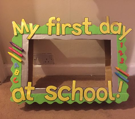 First day at school photo frame! First Day School Frame Ideas, First Day Of School Frame Ideas, First Day Of School Activities Eyfs, First Day At School Photo Ideas, First Day Of School Photo Frame, My First Day At School Frame, First Day Of School Photo Ideas, First Day Of School Decoration Ideas, 1st Day At School Frame