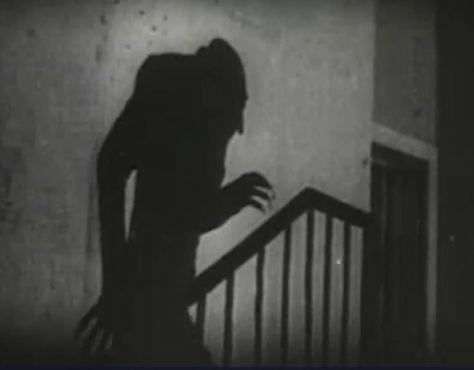 Nosferatu 1922, Max Schreck, The Last Man On Earth, German Expressionism, The Boogeyman, Movie Shots, Classic Horror Movies, Jesse James, Vintage Horror