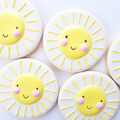 Cute sunshine face decorated  cookies with pink cheeks and cute faces Sun Cookies, Sunshine Birthday Theme, Sunshine Face, Sunshine Cookies, Sunshine First Birthday, First Birthday Cookies, Sunshine Birthday Parties, Sunshine Cake, Cookies And Cakes