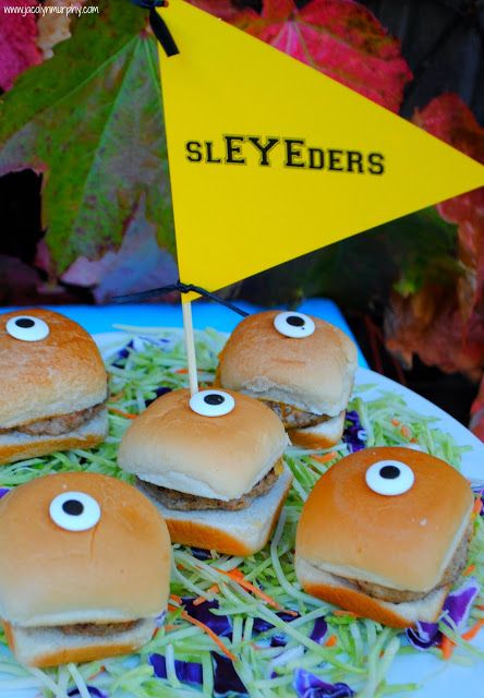 Monsters Inc Food, Monster High Food, Monster Inc Party Ideas, Monster Inc Birthday Party, Monsters Inc Halloween, Monsters Inc Birthday Party, Monster University Birthday, Monster University Party, College Football Tailgate