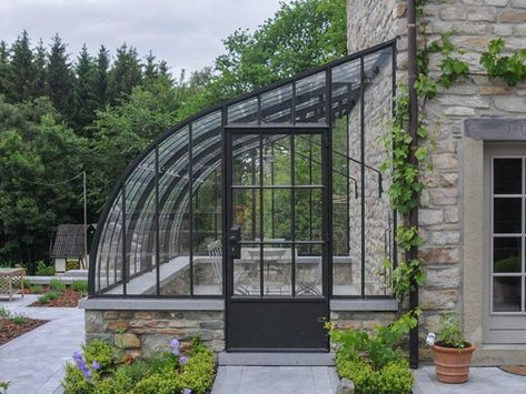 Greenhouse Farming, Modern Chalet, Lean To Greenhouse, Greenhouse Shed, Home Greenhouse, Sunroom Designs, Port Townsend, Wooden Greenhouses, Backyard Greenhouse