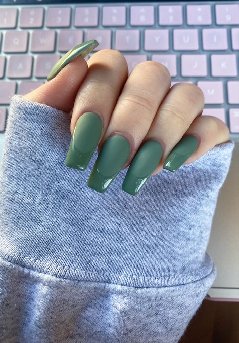 Green Matte French Nails, Matte And Glossy Nails French Tip, Matte French Tips Nails, Matte Nail With Glossy Design, Matt Nail With Glossy Tip, Matte Nails With French Tips, Sage Green Matte Nails Design, French Nails Matte And Glossy, Matte Green Nails With Glossy Tips