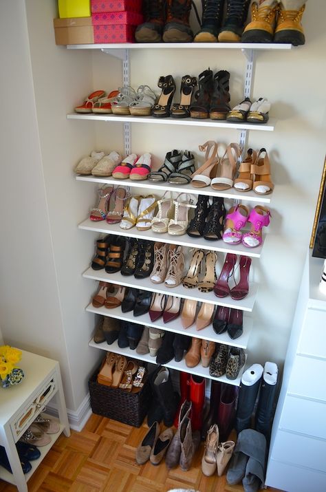 Shoe Wall and Organization Diy Shoe Racks, Shoe Organization Small Space, Kids Shoe Organization, Wall Shoe Storage, Master Wardrobe, Diy Shoe Rack Ideas, Wall Shoe Rack, Closet Organisation, Shoe Storage Ideas