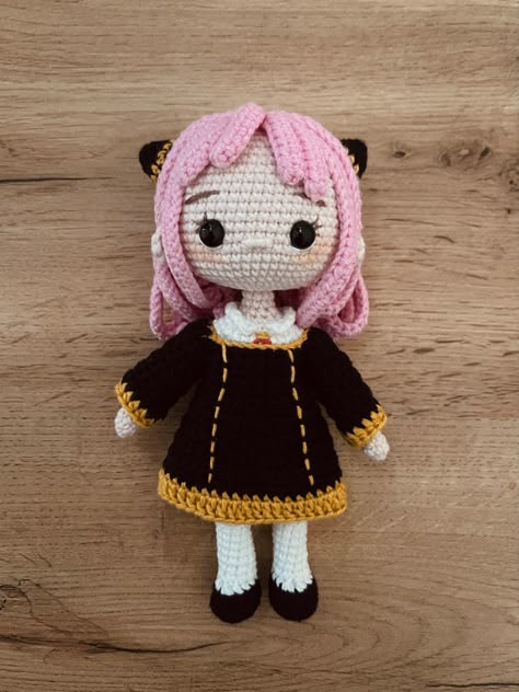 Crochet amigurumi Anya Forger from Spy x family Ania Spy X Family Amigurumi, Crochet Anya Forger, Crochet Spy X Family, Crochet Anime Characters, Anya Crochet, Anime Amigurumi, Amigurumi Anime, Anime Crochet, Disney Crochet Patterns