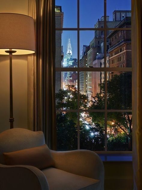 New York Apartment Aesthetic, Apartamento New York, Appartement New York, San Myshuno, Apartment View, Gramercy Park, Nyc Life, New York Life, Apartment Aesthetic