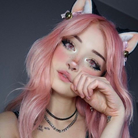 Milkgore Makeup Tutorial, Milkgore Makeup, Pink Cat Makeup, Pink Egirl Makeup, Belle Delphine Makeup, Uwu Girl Makeup, Pink Hair Cosplay, Egirl Makeup Soft, Gamer Girl Makeup