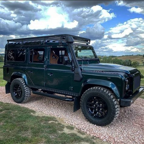 Green Defender, Land Rover Defender 110, Expedition Vehicle, Defender 110, Dream Garage, Land Rover Defender, Pickup Trucks, Land Rover, Dream Cars