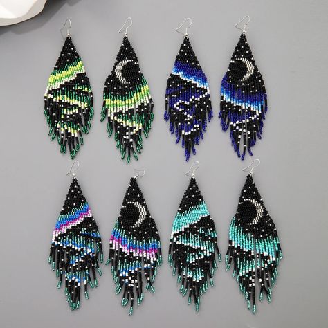 Aurora Earrings, Fringe Bead Earrings, Northern Lights Design, Seed Bead Jewelry Patterns, Beaded Jewelry Earrings, Bead Loom Designs, Lights Design, Beaded Earrings Tutorials, Ankle Jewelry