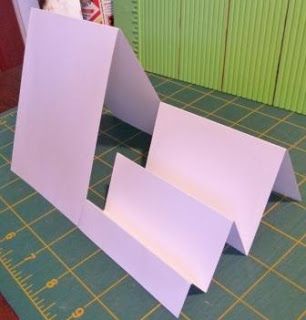 3d Crafts, Side Step Card, Stepper Cards, Fancy Fold Card Tutorials, Card Making Templates, Card Making Tips, Step Cards, 카드 디자인, Shaped Cards