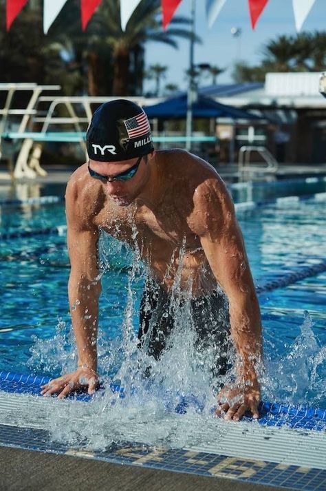 maximoff hale Hannaford Prep J Bree, Swimmer Aesthetic Male, Renang Aesthetic, Swimming Aesthetic Sport, Hannaford Prep, Swimmer Aesthetic, Swimming Senior Pictures, Swimming Body, Male Swimmers