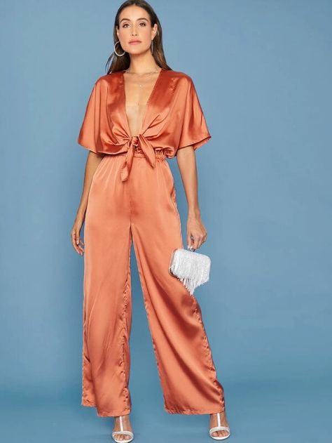 Silk Pants Outfit Street Styles, Indian Bridal Sarees, Women Dress Online, Satin Jumpsuit, Silk Jumpsuit, Leather Pants Women, Jumpsuit Elegant, Lace Dress Long, Party Dresses For Women