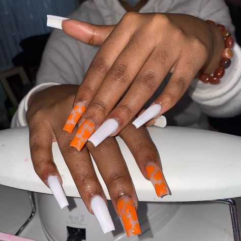 Orange And Cow Print Nails, Orange And White Nails Ideas, Orange Cow Print Nails, White Orange Nails, Nails Orange And White, Orange White Nails, White And Orange Nails, Orange And White Nails, Cow Print Nails