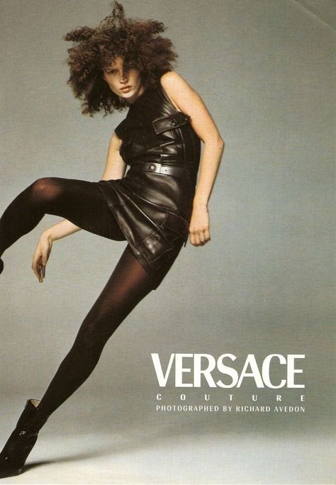 Richard Avedon Photography, Photography 90s, Vogue Poses, Mode Poses, High Fashion Poses, Mode Ulzzang, Rudolf Nureyev, Fashion Model Poses, Look Rock