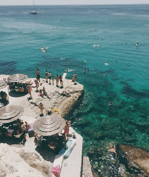 Sotos Beach Bar, Aegina Island Aegina Island Greece, Aegina Greece, Greek Party, Mood 2024, Gap Year Travel, 2024 Aesthetic, Adventure Bucket List, Euro Summer, Beach Bar