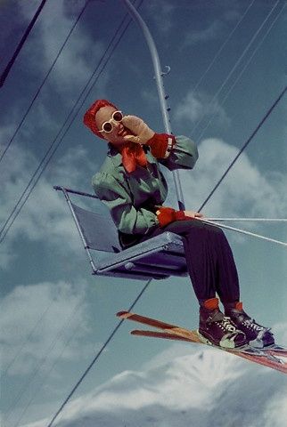 Chronically Vintage: 25 wonderfully stylish vintage ski wear images Ski Inspiration, Ski Magazine, Apres Ski Boots, Pool Inspiration, Ski Vintage, Madame Gres, Apres Ski Party, Ski Bunnies, Ski Bums